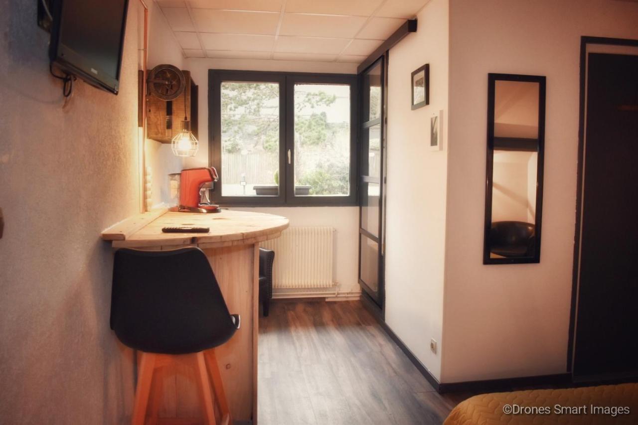 L'Eolienne Hotel Rouxmesnil-Bouteilles Buitenkant foto